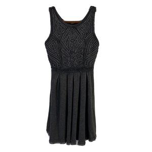 Free People Women’s Size Small Sleeveless Beaded Midi Pull Over Dress Black Gray